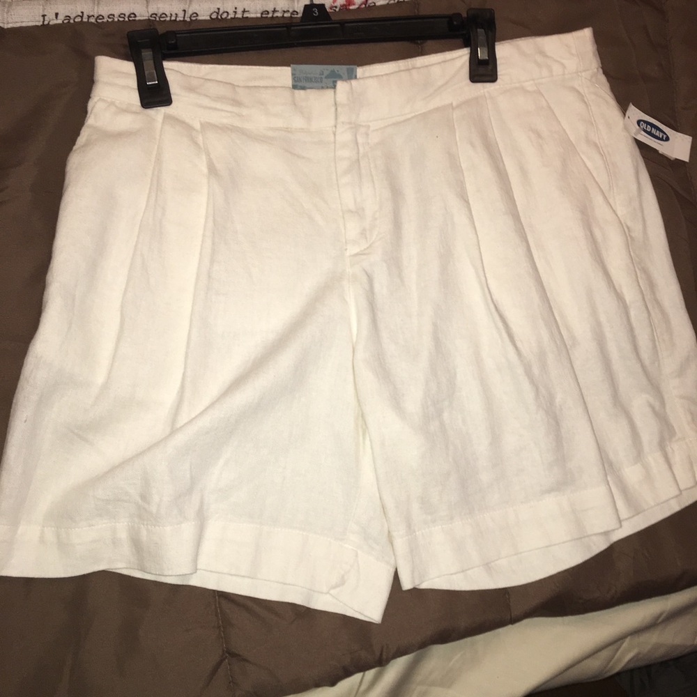 Linen shorts